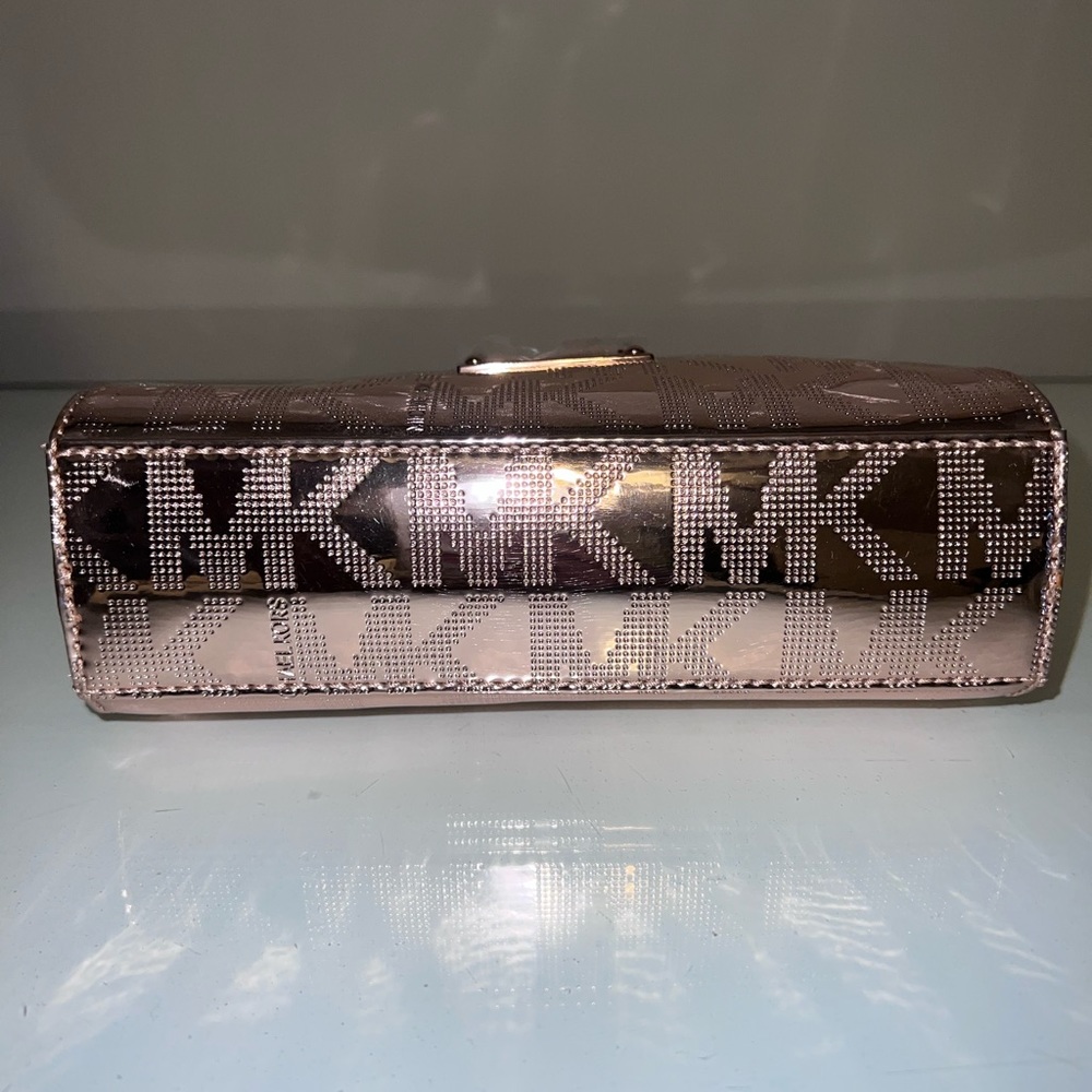 Brand New Michael Kors cosmetic Bag - Picture 3 of 8